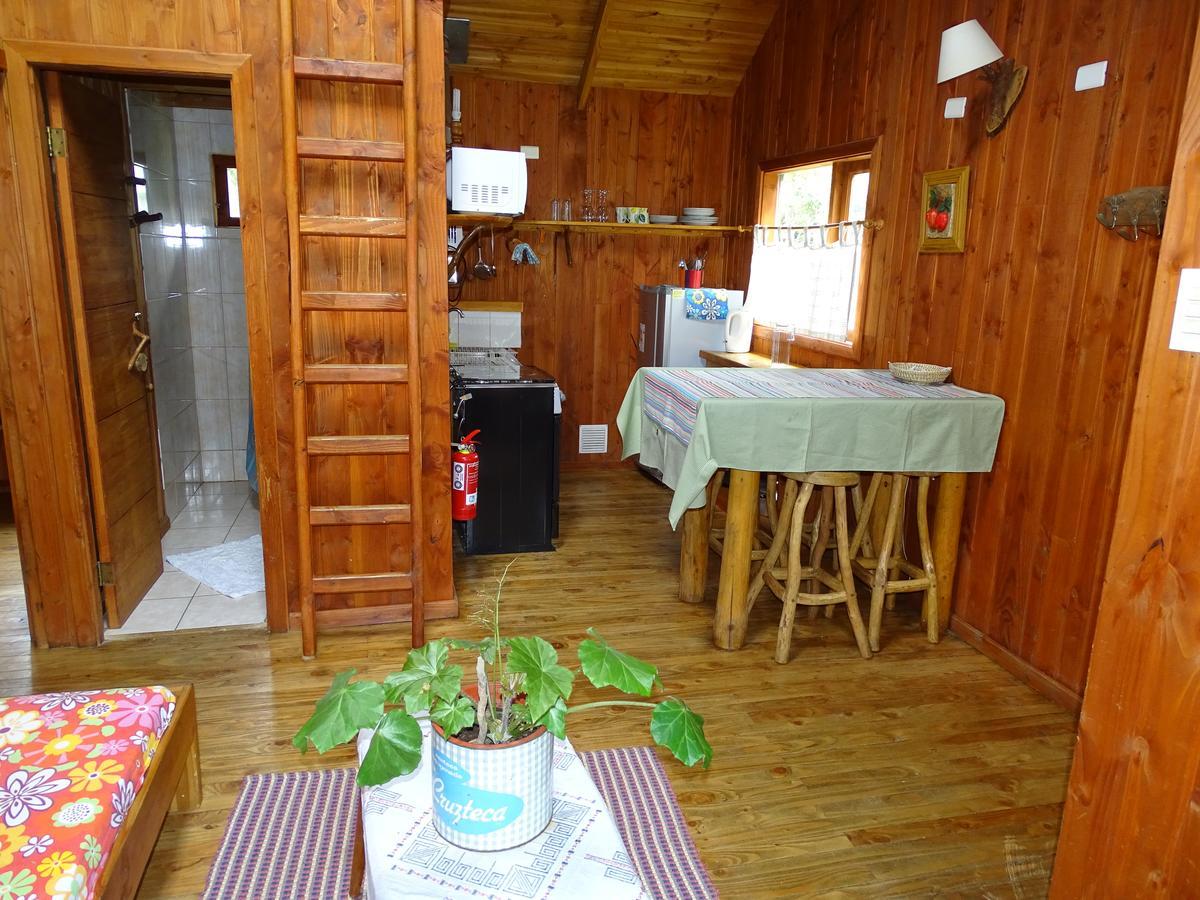 Hotel Cabanas Las Hortensias Niebla Exterior foto